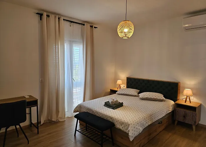 Apartament Premier *