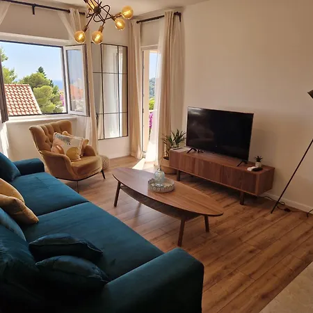 Apartment Premier *